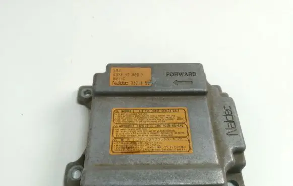 Mazda 323 F Airbag control unit/module 3321451