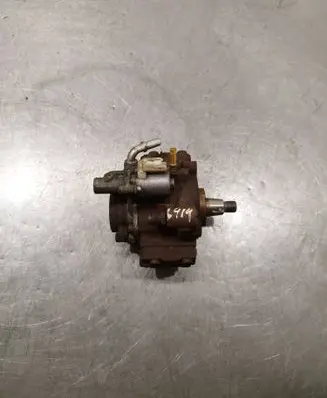 Ford C-MAX II Fuel injection high pressure pump A2C53384062 9676289780