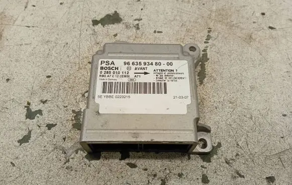 Peugeot 207 Airbag control unit/module 9663593480 0285010112