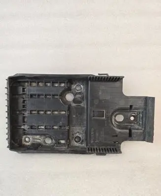 Volvo XC90 Battery tray 31688220