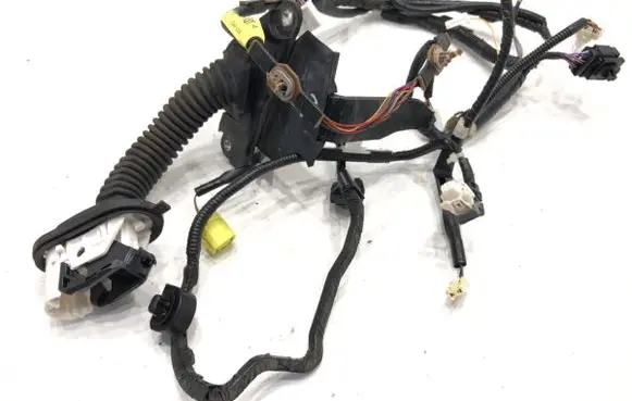 Toyota Camry VIII XV70 Front door wiring loom