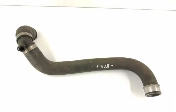 Mercedes-Benz E W211 Engine coolant pipe/hose 2115010382 A2115010382