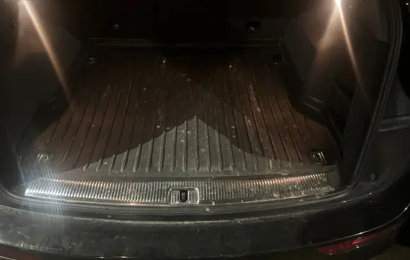 Audi Q5 SQ5 Rubber trunk/boot mat liner 8R0061180