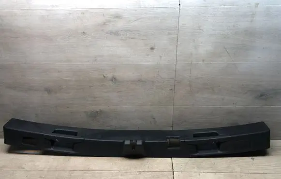 Mercedes-Benz E W213 Tailgate trim A2137400400
