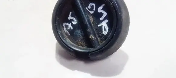 Headlight level adjustment motor