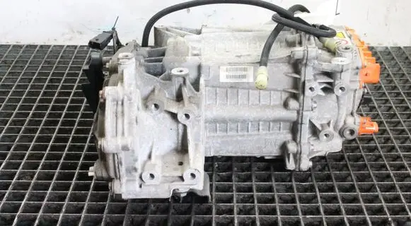 Renault Zoe Engine 290127953R 5AMB450