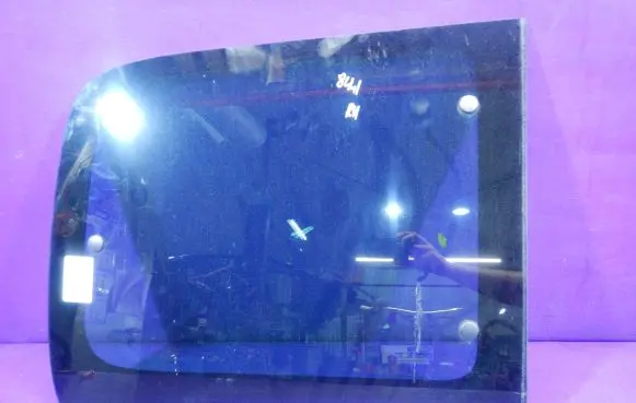 Peugeot Partner Rear side window