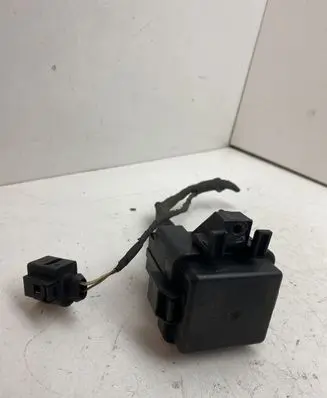 Audi A1 Fuse module 8X0937124