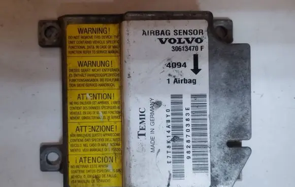 Volvo S40, V40 Airbag control unit/module 30613470