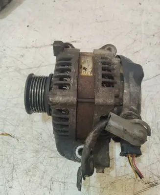 Toyota Avensis T250 Generator/alternator