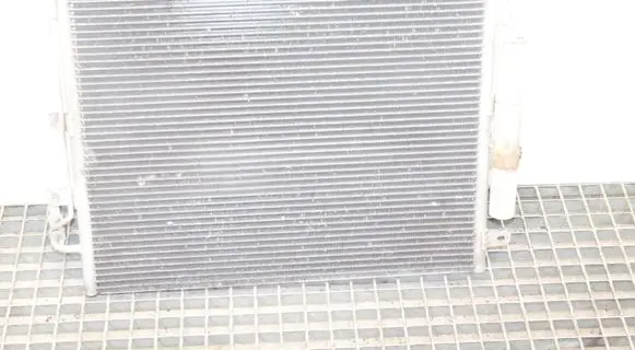 Land Rover Discovery 3 - LR3 Coolant radiator ED86165400