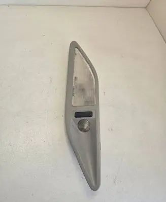 BMW 5 E39 Rear seat light 8363611