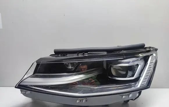 Volkswagen Transporter - Caravelle T7 Headlight/headlamp 7T1941081B