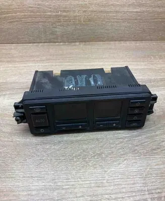 Audi A4 S4 B5 8D Climate control unit AUDIA3