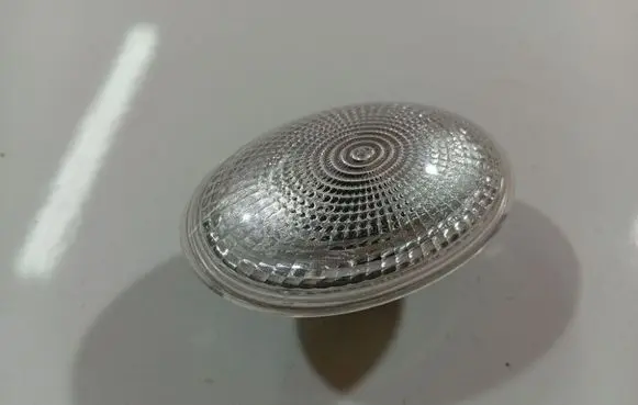 Front fender indicator light