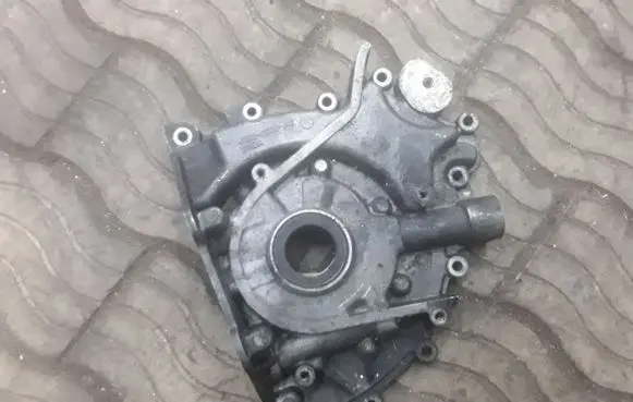 Citroen C6 Oil pump 4R8Q6600AC