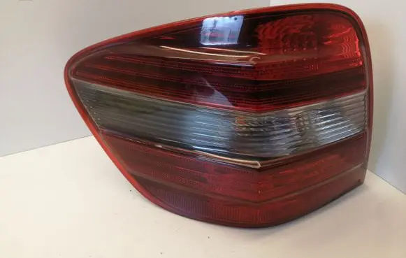 Mercedes-Benz ML W164 Rear/tail lights 404101L 404121L