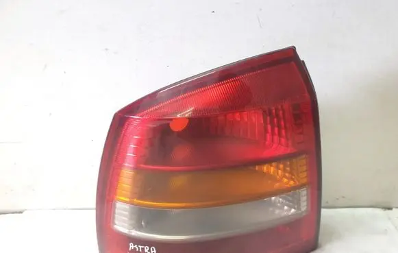 Opel Astra G Rear/tail lights 9052154204