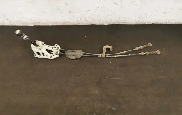 Toyota Corolla E140 E150 Gear shift cable linkage