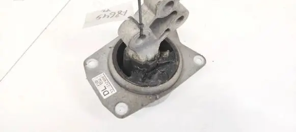 Opel Insignia A Engine mount bracket 13312098