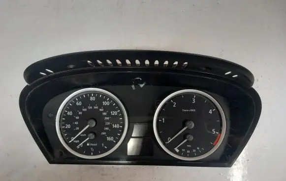 BMW 5 E60 E61 Speedometer (instrument cluster) 62116958601 213372000336 110080213