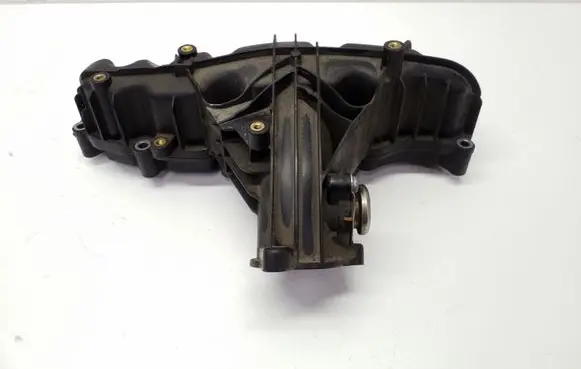 Volkswagen Jetta VI Intake manifold 03L129711AM