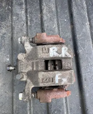 Infiniti FX Rear brake caliper 259ZD3519