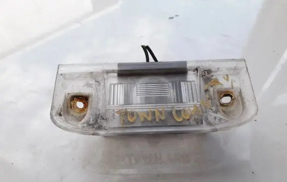 Chrysler Town & Country III Number plate light