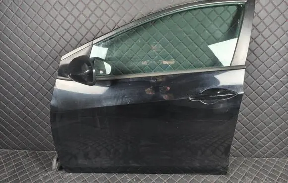 Hyundai i30 Front door