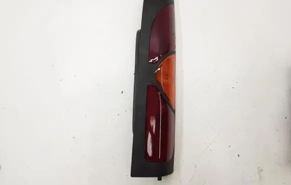 Renault Kangoo I Rear/tail lights E357599