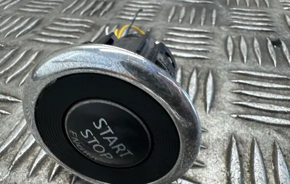 Nissan X-Trail T32 Engine start stop button switch 