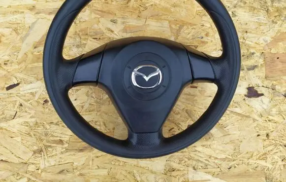 Mazda 3 I Steering wheel