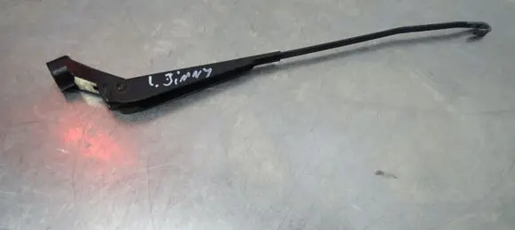 Suzuki Jimny Front wiper blade arm