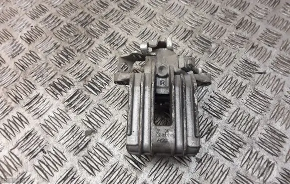 Volkswagen Polo Rear brake caliper 