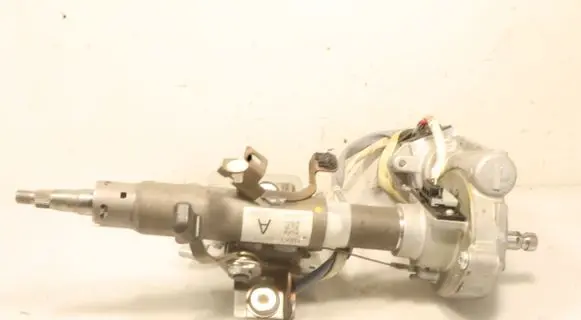 Toyota Yaris Power steering pump