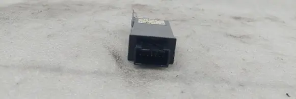 Mitsubishi Carisma Other relay LC6467830 2L17A 3281344