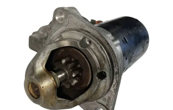 BMW 5 E60 E61 Starter motor 7521123 12417521123 7521116