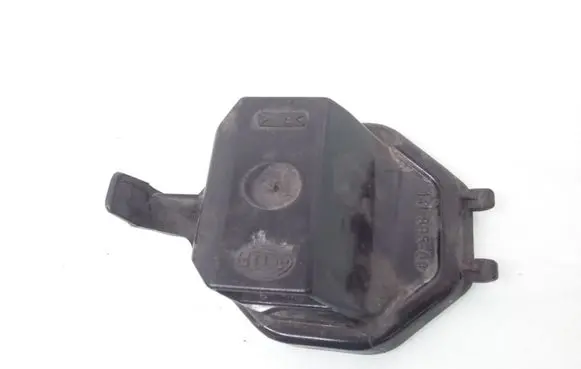 Headlight/headlamp dust cover