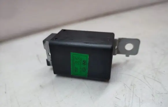 KIA Sportage Other relay 952403W200