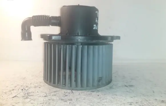 Hyundai Santa Fe Heater fan/blower 97230