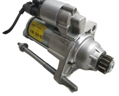 Volkswagen Golf VIII Starter motor 0AM911022C