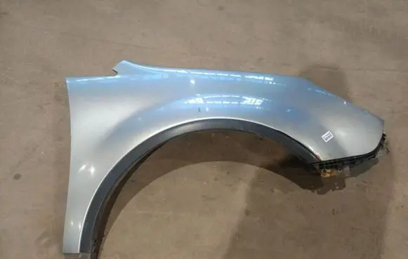 Subaru B9 Tribeca Fender 