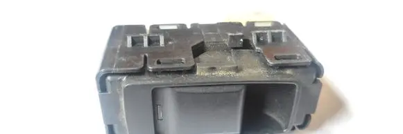Jeep Patriot Electric window control switch