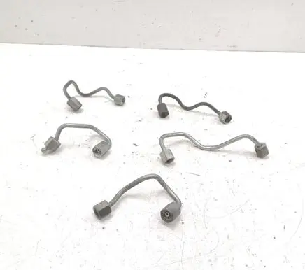 Fuel injector supply line/pipe