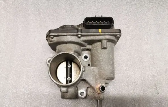 Citroen C1 Throttle body valve 220300Q030