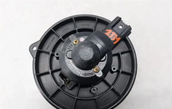 Toyota RAV 4 (XA20) Heater fan/blower 194000-1450