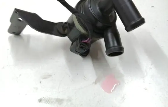 Volkswagen Sharan Electric auxiliary coolant/water pump 5N0965561A