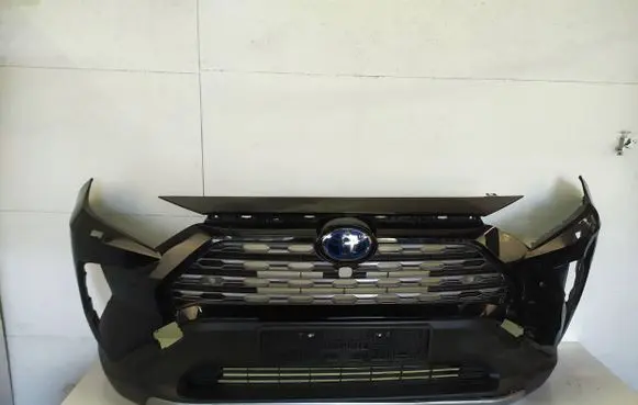 Toyota RAV 4 (XA50) Front bumper