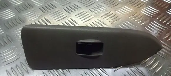 Mazda Premacy Quarter vent window switch 