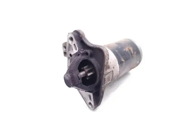 Renault Megane III Starter motor 8200665518